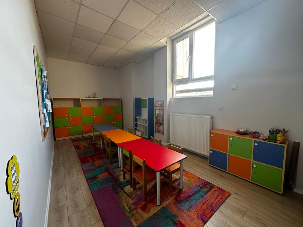 Özel Neşeli Kaşifler Anaokulu