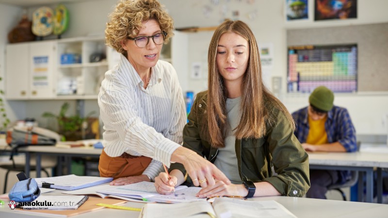 Ergenlik Döneminde Öğrencilerin Akademik Motivasyonu Nasıl Desteklenir?